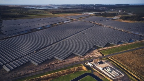 Luftaufnahme von LHI-Solarpark in Dänemark