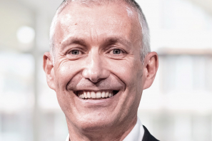 Porträtfoto von Primonial CEO Peter Finkbeiner