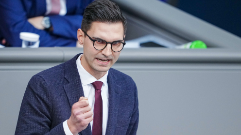 Sepp Müller spricht im Bundestag