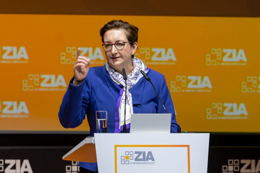 Klara Geywitz am ZIA-Rednerpult