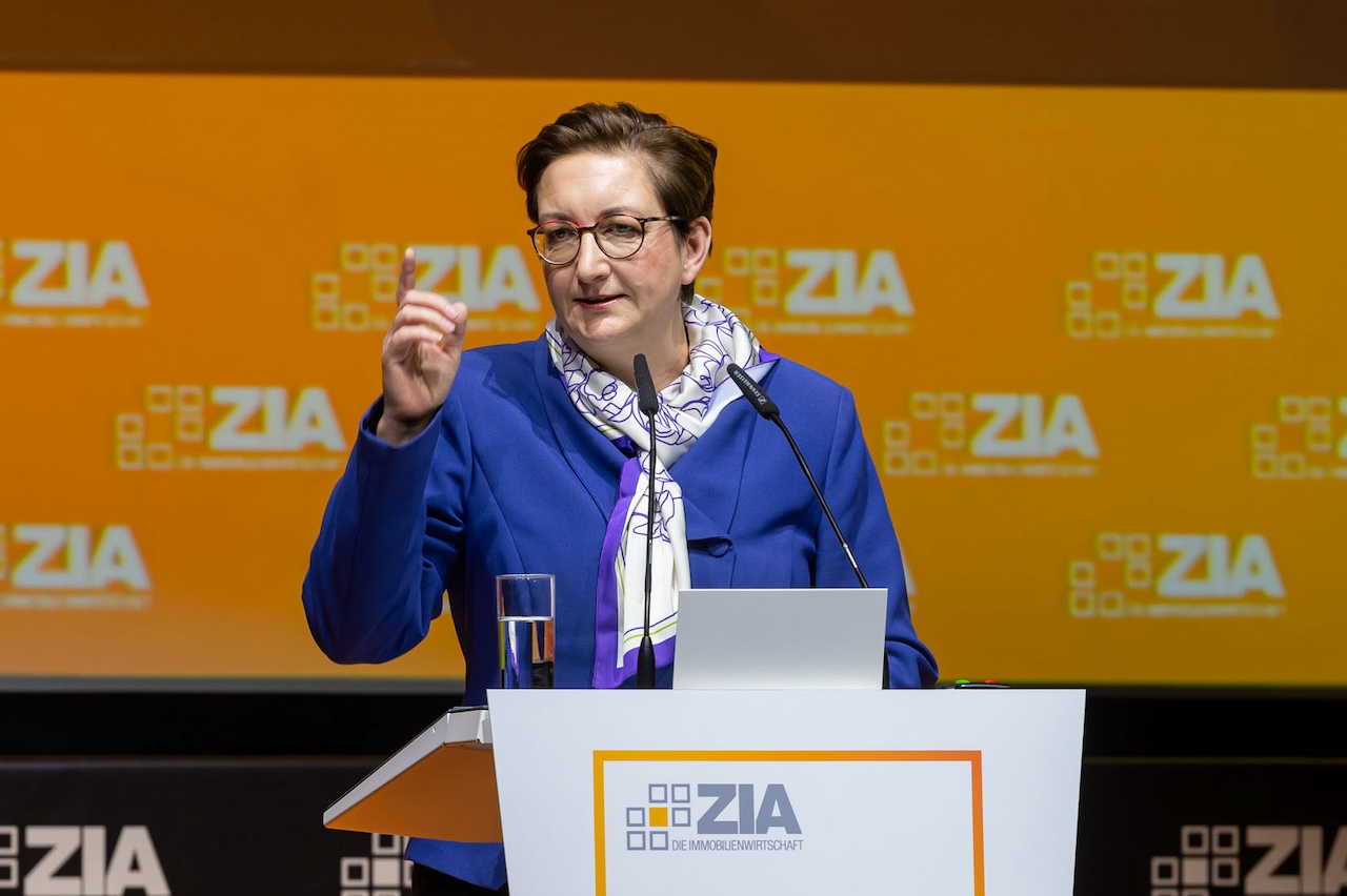 Klara Geywitz am ZIA-Rednerpult